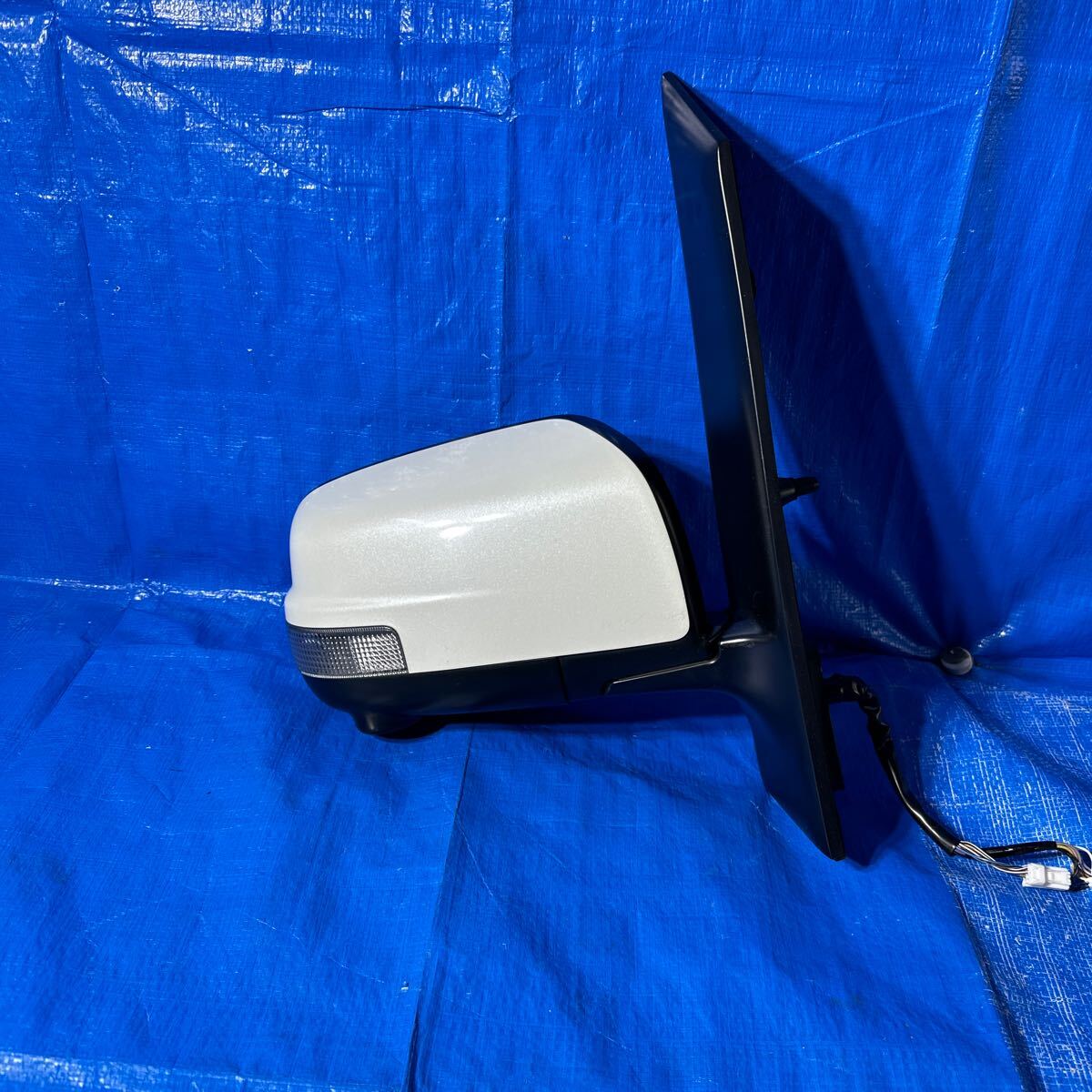 ◆ニッサン セレナ《 NC25 C25 》純正 ドアミラー 右 サイドミラー ウインカー付き カメラ付き MURAKAMI 8157 QX1 9ピン5ピン 動作OK◆拍卖