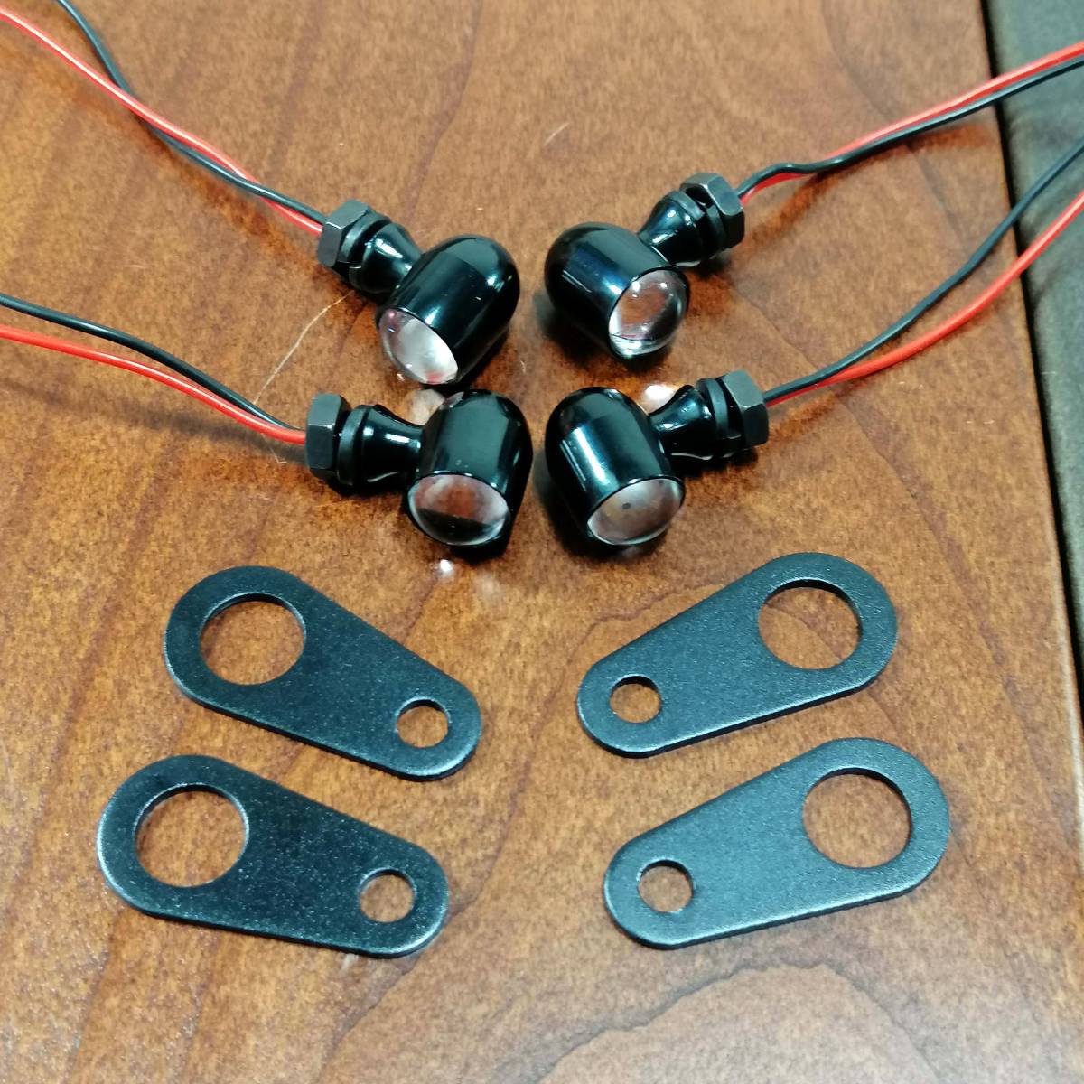 超小型ウインカー Nanoウインカー 4個 ステー付き LED 高輝度 カフェレーサー チョッパー SR グラストラッカー エストレア ボバー 小型 2拍卖