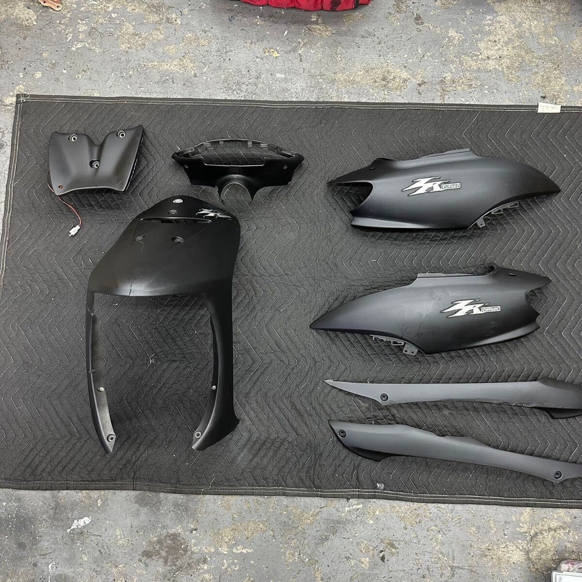 A36 SA16J リモコンジョグZRエボリューション ヤマハ純正 JOG 外装セット拍卖