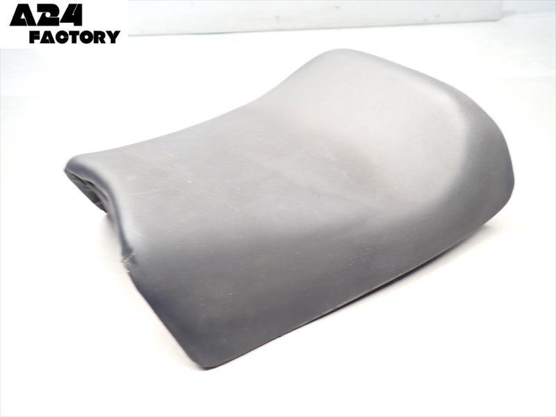 H1R7-0131 スズキ バンディット400V シート メインシート 純正品 【GK75A-121~ 1992年式 VCエンジン】拍卖