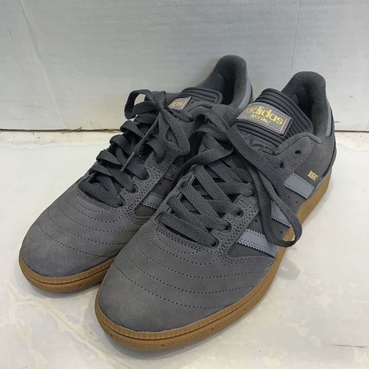 【adidas アディダス】G48060 BUSENITZ ブセニッツ ローカットスニーカー 27.5cm グレー スウェード 2502oki h拍卖