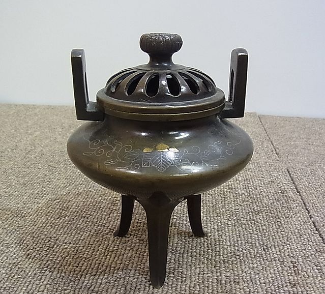 【NG558】香炉 双耳香炉 三足香炉 金属製 茶道具 置物 インテリア 拍卖