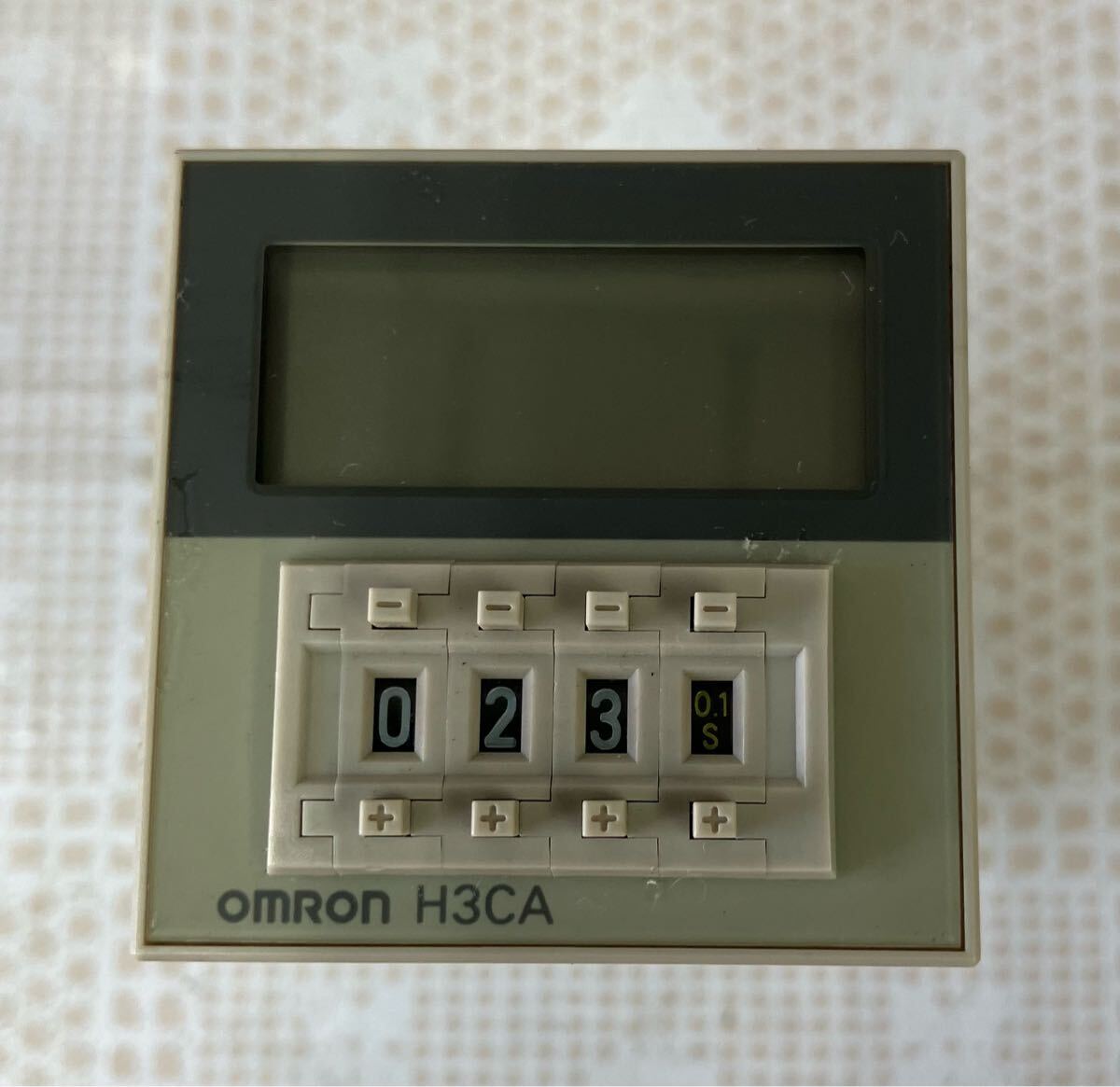 オムロン H3CA-8 ソリッドステート タイマ拍卖