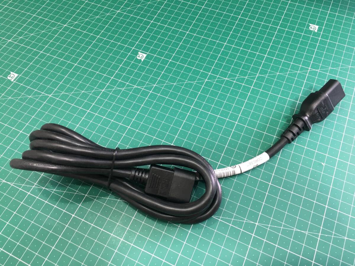 D4、2本、サーバー、ハブ、スイッチ、パソコンの電源延長ケーブル、約2m 、250V10A、3Pメス・3Pオス、新品拍卖