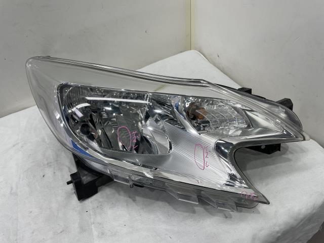 ノート DBA-E12 右ヘッドランプASSY X DIG-Sエマ-ジェンシ-ブレ-キPKG NAH 26010-3VA5A拍卖