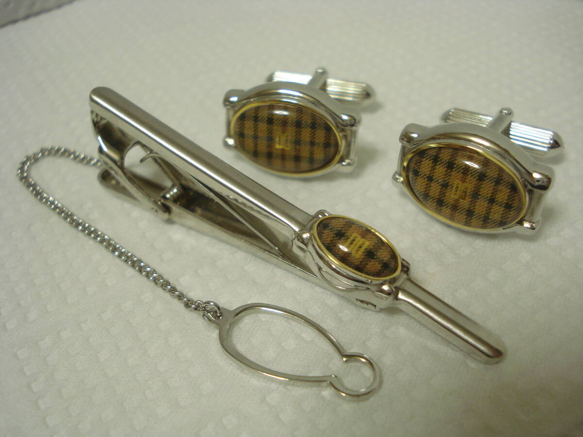 ☆ DAKS ダックス ネクタイピン & カフスボタン☆ ハウスチェック タイピン カフス拍卖