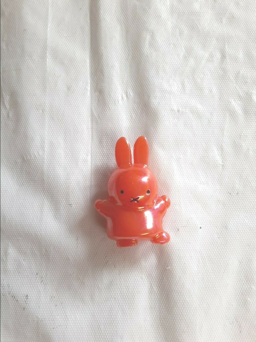 ☆ミッフィー☆ミニフィギュア☆プラスチック素材☆長期保管品☆拍卖