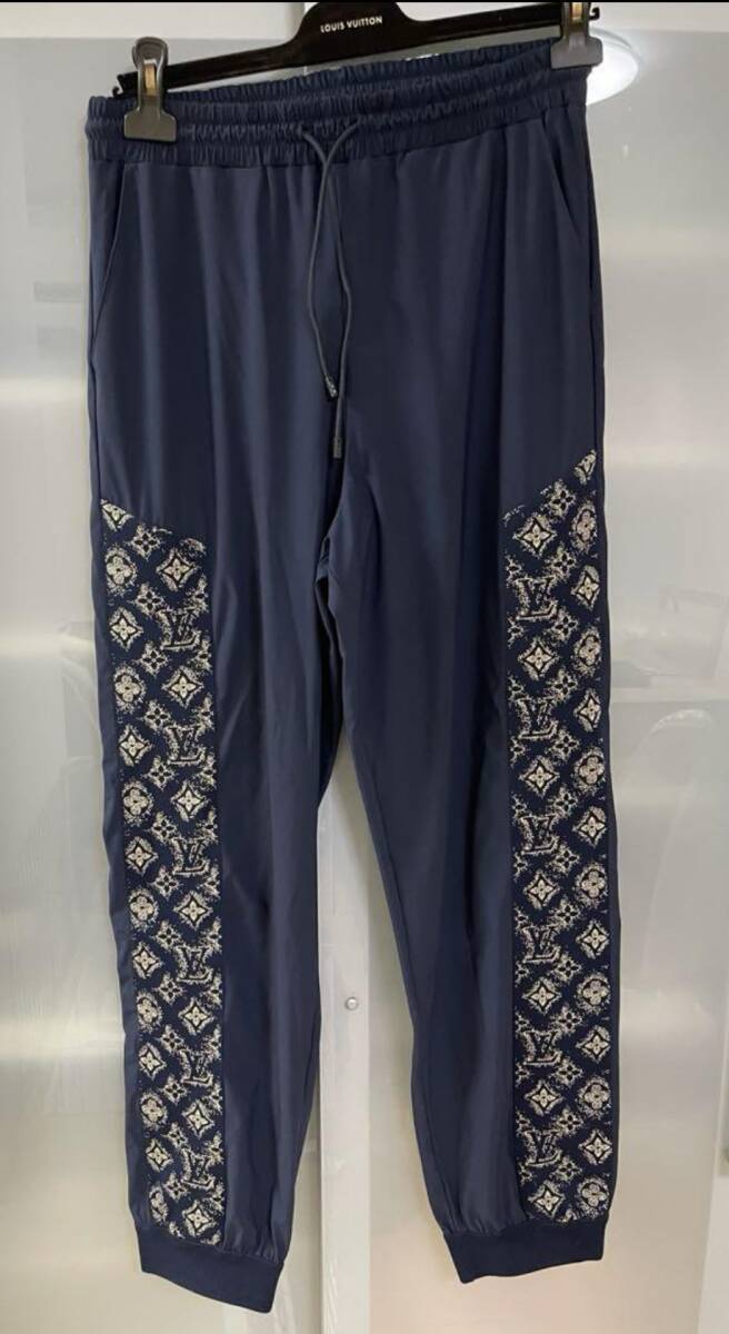 LOUIS VUITTION モノグラム ジョガーパンツ拍卖