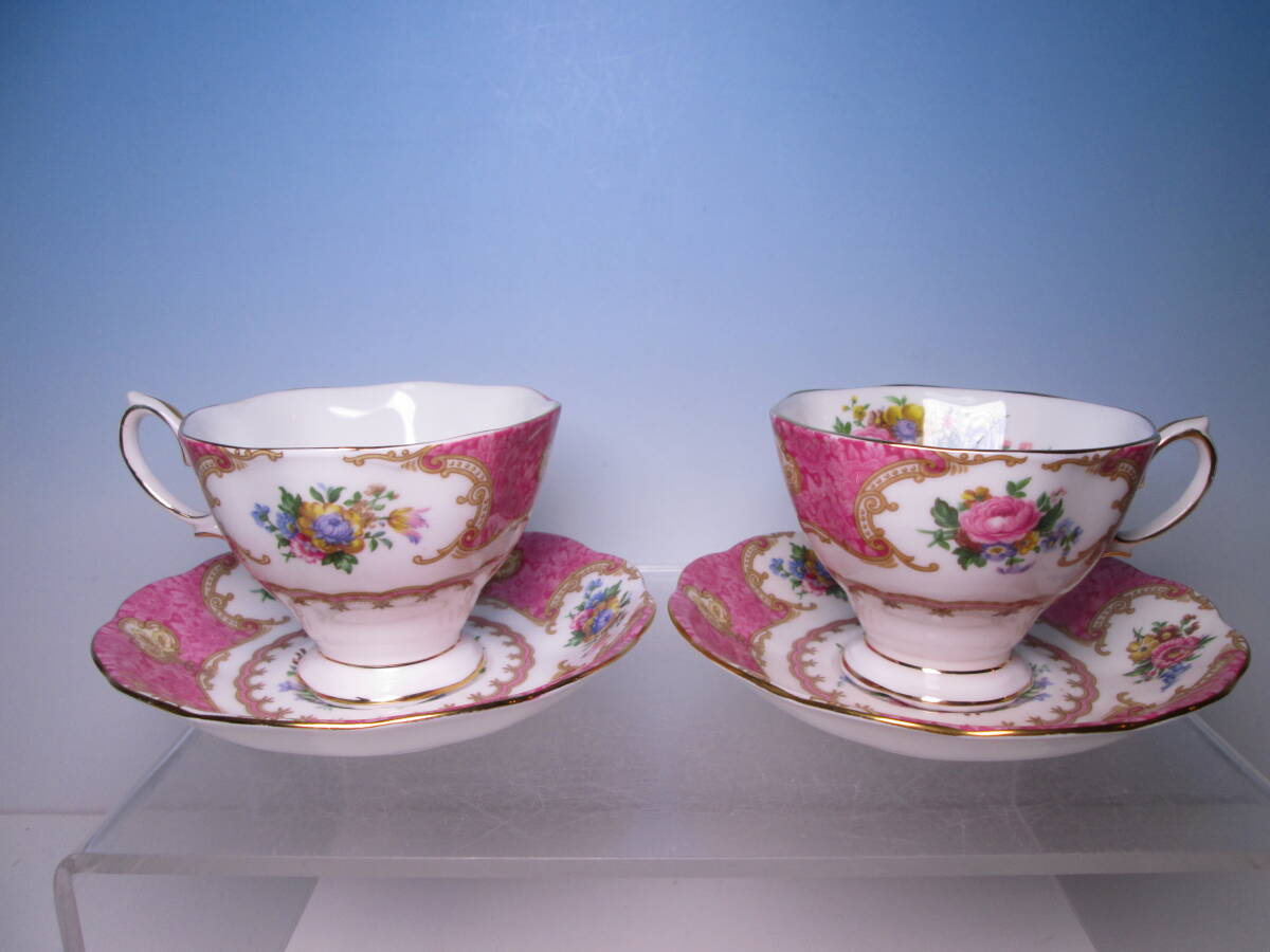 ☆ロイヤルアルバート レディカーライル カップ&ソーサー ペア 箱無拍卖