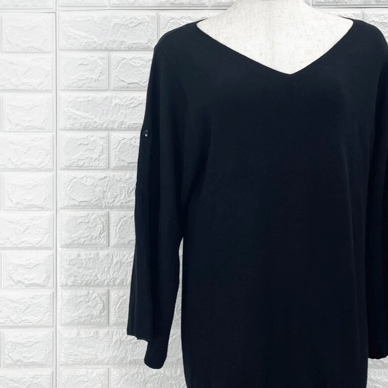 【A3231】INDIVI インディヴィ ニット セーター レディース ブラック 長袖 Vネック シンプルデザイン オフィスカジュアル S~Mサイズ拍卖