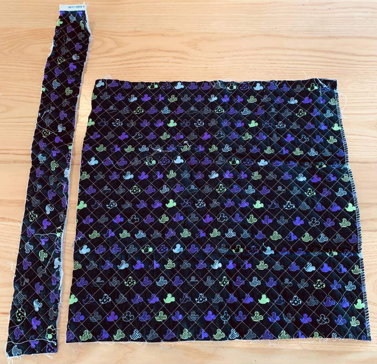 ハギレ生地) キルティング生地 45cm×43cm+α 園児拍卖