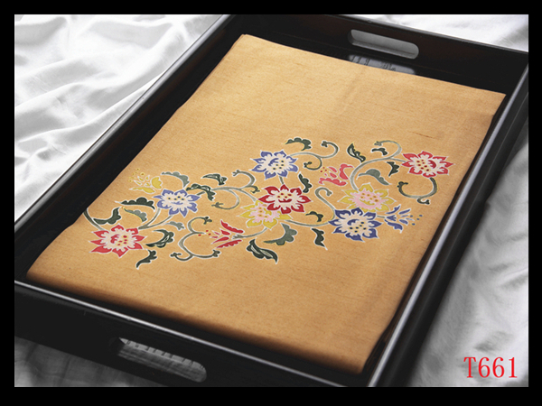 蔵【T661】厳選逸品 紬 紅型染 唐草花紋 卵色地 気品豊かに 正絹高級美術名古屋帯 ◇検◇簪着物袋帯和装小物帯締め拍卖