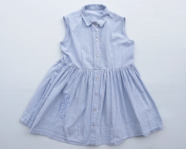 ◆ キッズ UNKNOWN シアサッカー 刺繍 ノースリーブ ワンピース 青白ストライプ/ビンテージ オールド レトロ アメリカ古着 子供服 ドレス拍卖