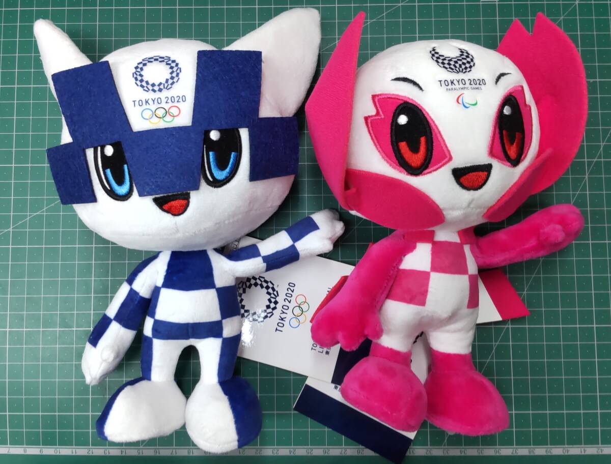 タグ付き 東京2020オリンピック マスコット ミライトワ/ソメイティ ポージングぬいぐるみ 2体セット●H4608拍卖
