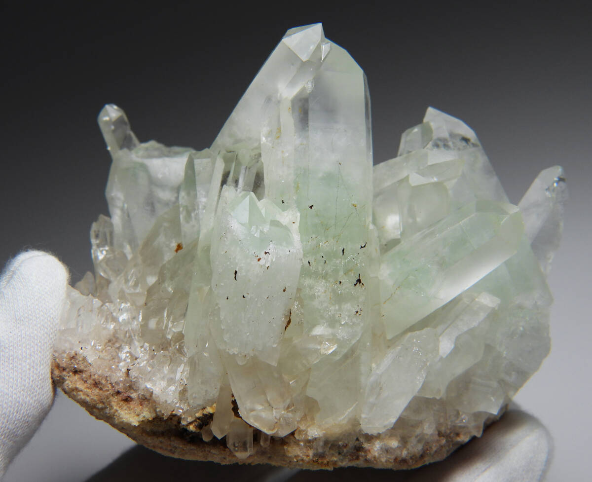 ☆☆ クロム雲母入り水晶 <マダガスカル> 32 ☆☆拍卖