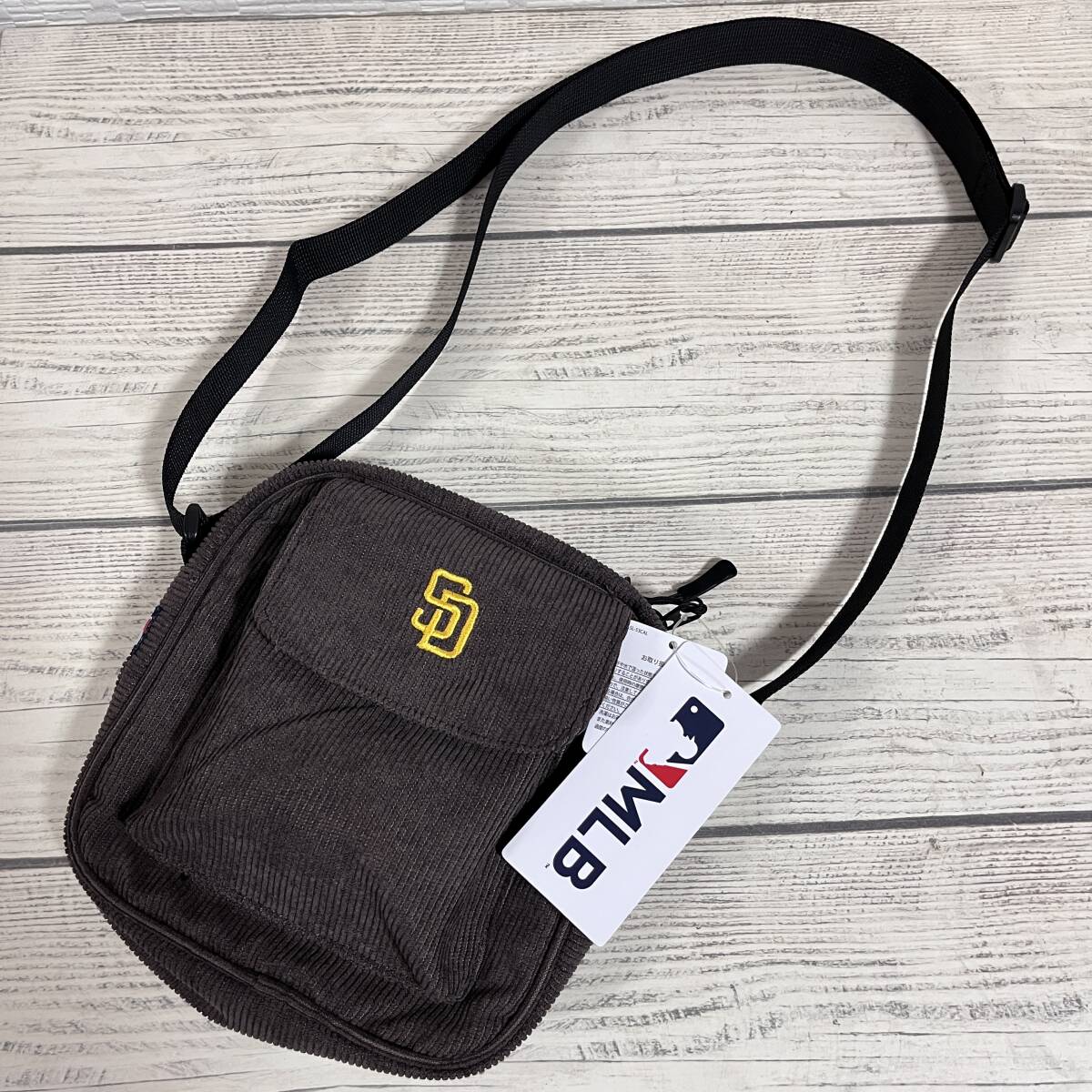 ★ PADRES (パドレス) ★ ミニショルダーバッグ コーデュロイ サンディエゴ パドレス MLB ダルビッシュ有 SD (タグ付き新品未使用) 拍卖