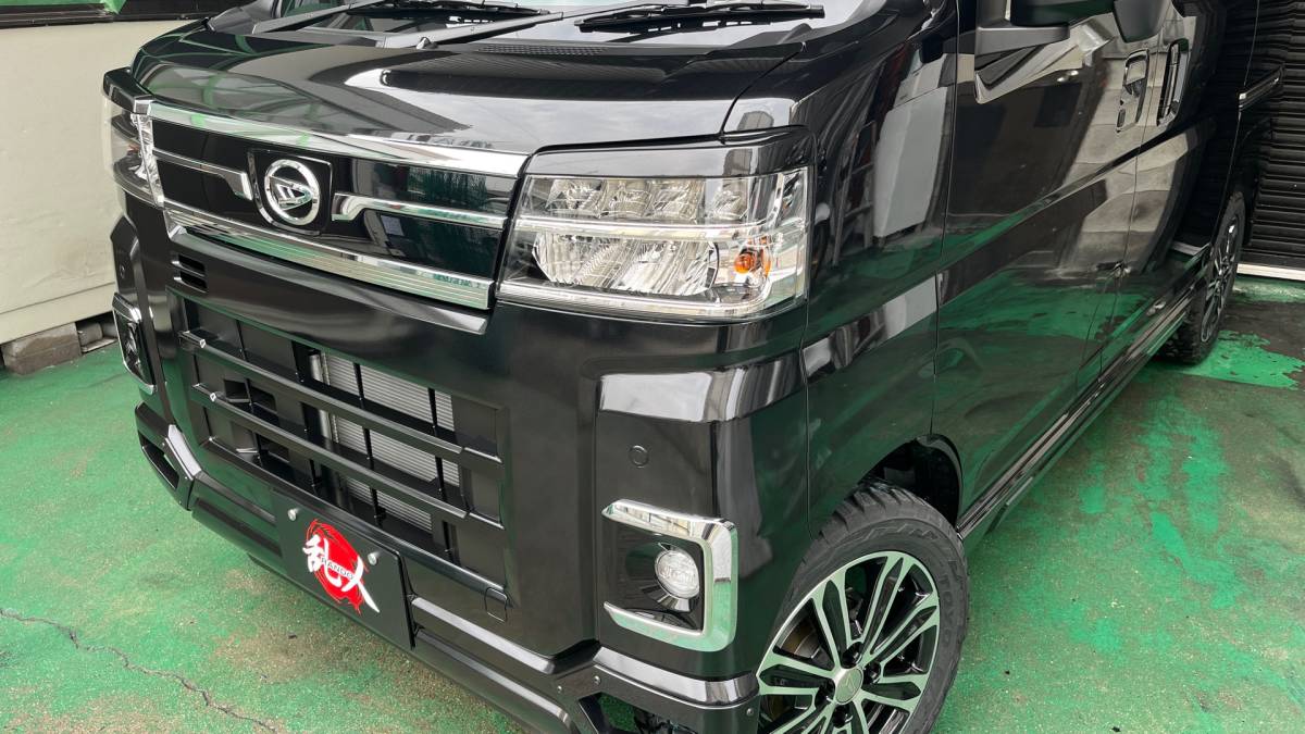 S700V アトレー アイライン FRP製 EYE LINE アイラインガーニッシュ 乱人 ダイハツ 素地品 未塗装品 ATRAI拍卖