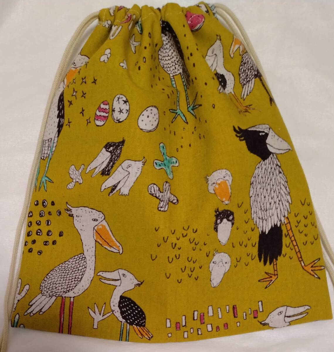 巾着袋■ハシビロコウ 【約よこ21.5cm×たて24cm】希少 マスタード 動物柄 入園 入学 拍卖
