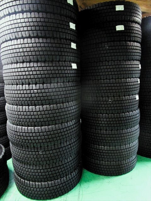 新品未使用品 スタッドレス 11R22.5 BS BRM W910 再製タイヤ 4本セット 拍卖