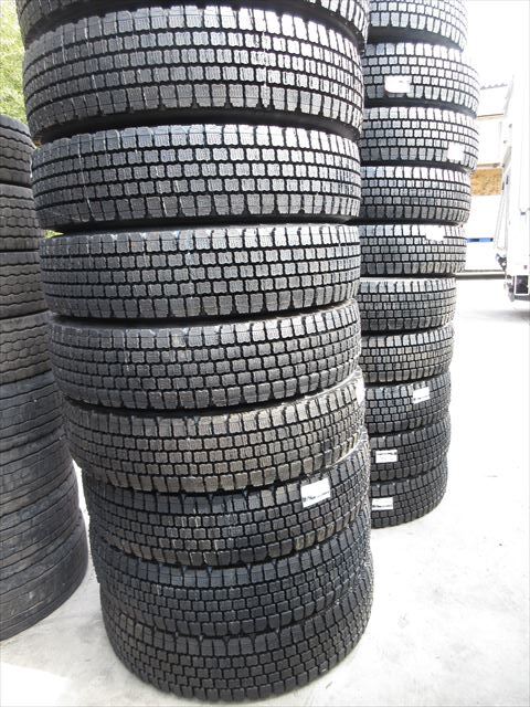 新品未使用品 スタッドレス 11R22.5 16PR BS BRM W910 再製タイヤ 4本セット拍卖