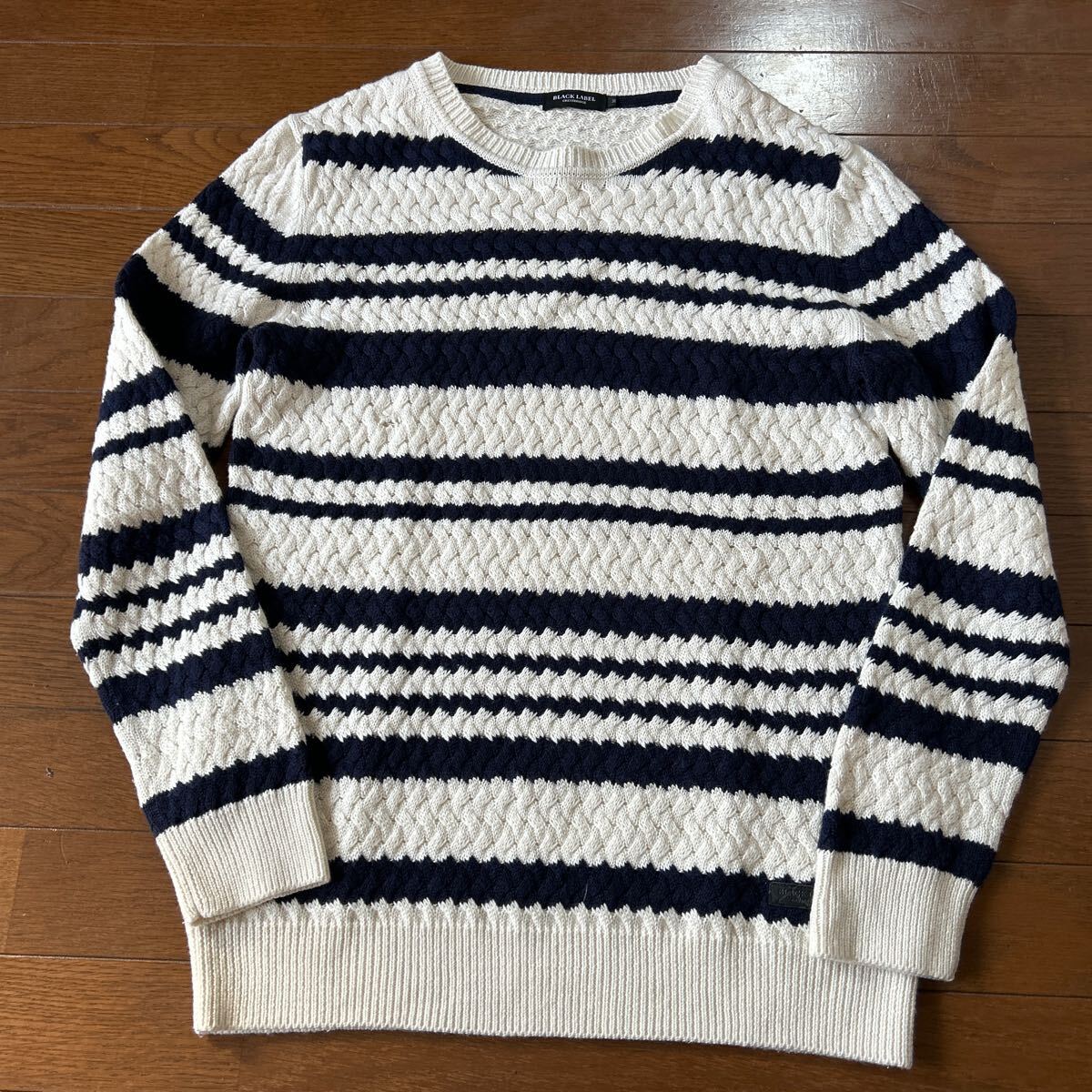 ブラックレーベルクレストブリッジ☆ボーダー柄ニットセーター拍卖