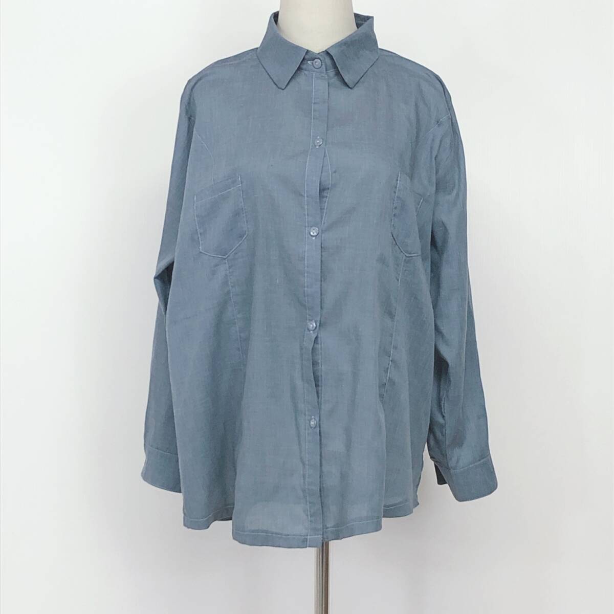 YX711 美品INNOCENTEレディーストップスシャツ長袖胸・サイドポケットM~Lサイズ水色無地綿素材含 涼しげ シンプル 春秋 ナチュラルスタイル拍卖