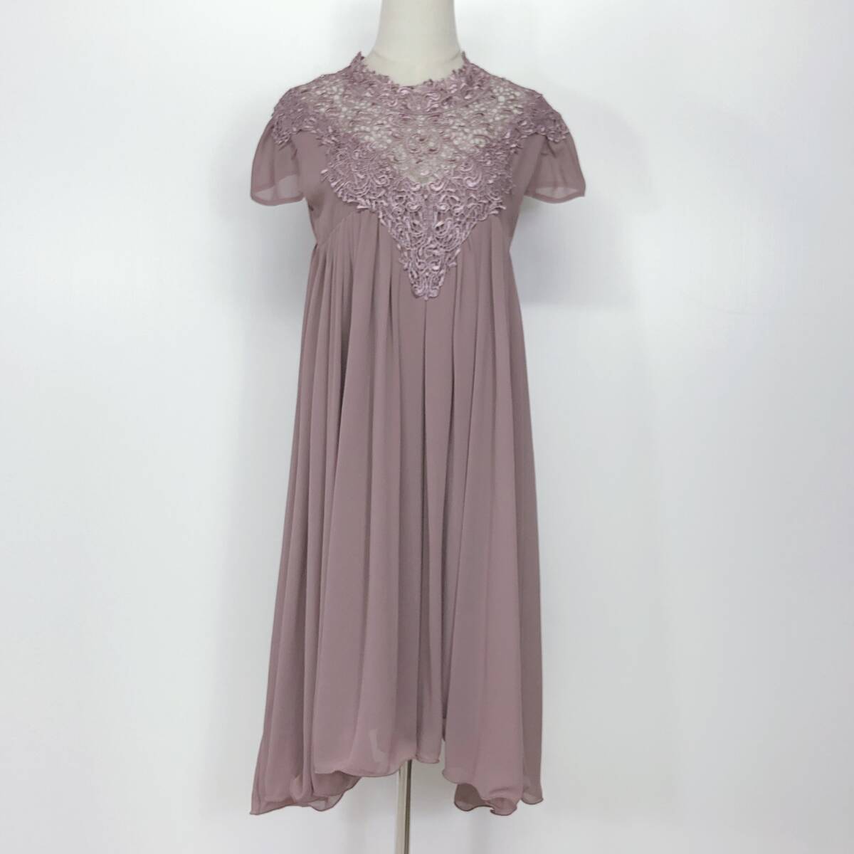 YX751 GIRL レディース ワンピース 半袖 背中ファスナー 首元リボンあり 胸元レース 裏地ありMサイズ 桃 パーティースタイルフェミニン春夏拍卖