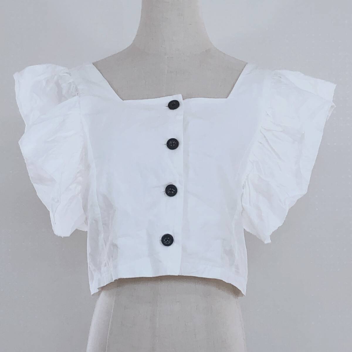 YX943 美品 GRL レディース トップス ブラウス 半袖 4つ穴ボタン ボレロ丈 薄手 Mサイズ ホワイト 白 無地 綿100% 涼しげ キュート 夏拍卖
