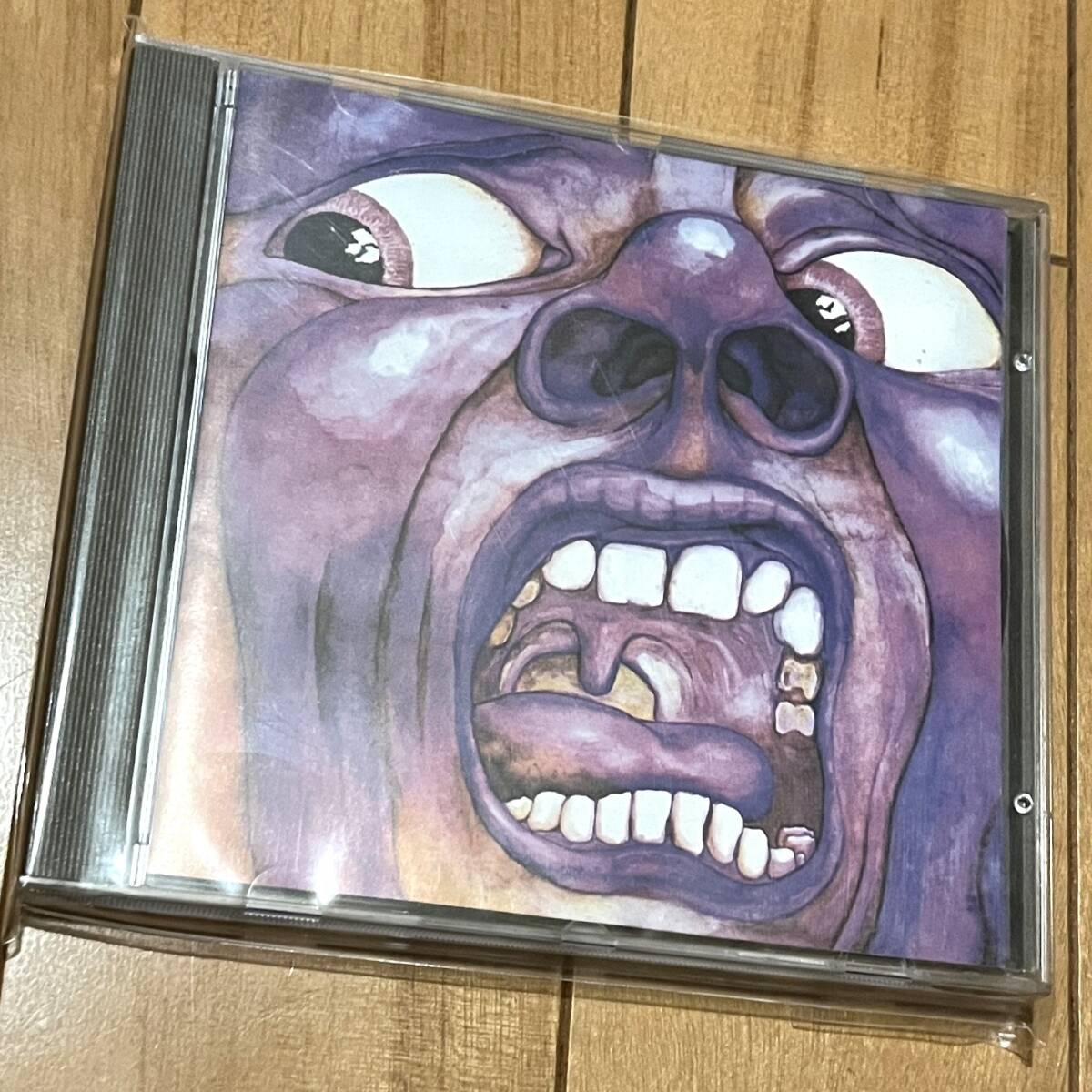 エラー・ジャケット!! 印刷ミス 色味違い KING CRIMSON キング・クリムゾン IN THE COURT OF THE CRIMSON KING キング・クリムゾンの宮殿拍卖