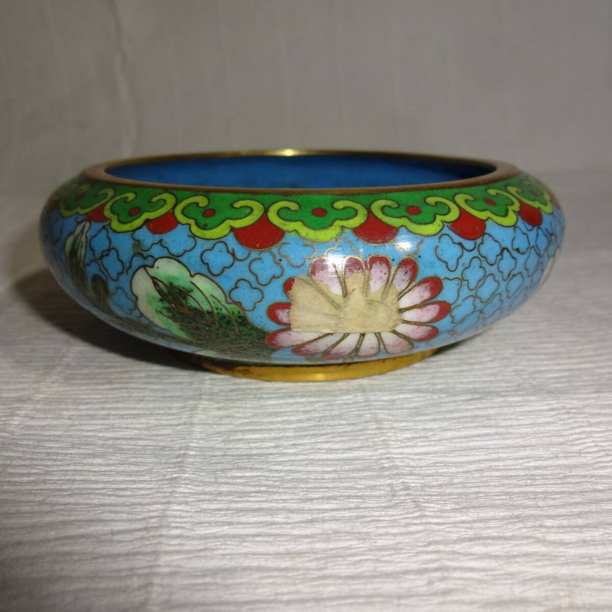 七宝焼き 七宝焼き小物入れ 花柄 真鍮縁拍卖