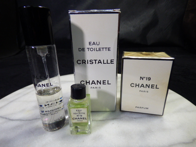 ほ895【4点セット】CHANEL シャネル オーデトワレ パフューム N゜19 CRISTALLE ブルードゥシャネル 50ml 7ml 香水 ※中古品あり拍卖