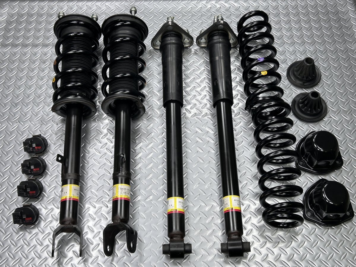 レクサスRC Fスポーツ 純正サスキット 品番48510-24380/48520-24110/48530-24330 GSC/ASC/AVC/10 ショック (24030031)拍卖