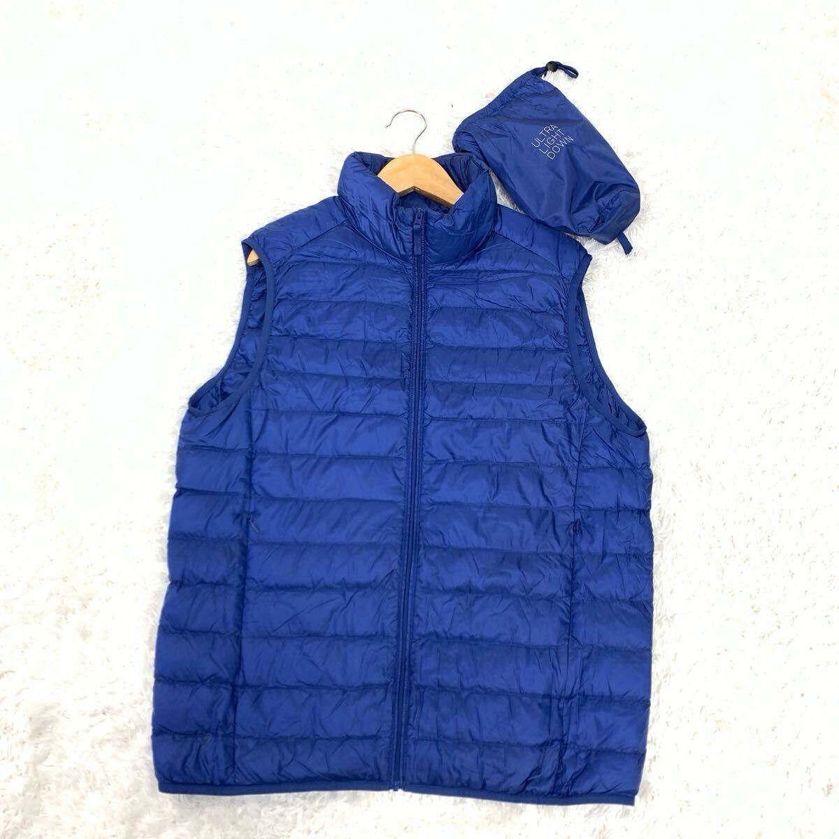 UNIQLO ユニクロ ウルトラライトダウン ダウンベスト 袋付き ブルー 青 ナイロン M YA8560拍卖