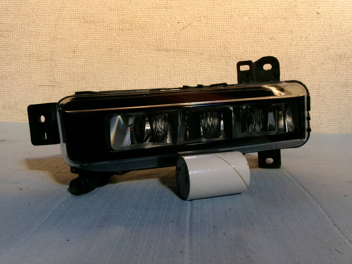 ② BMW 1シリーズ フォグランプ左 F40 63.17-8 089 525-06拍卖