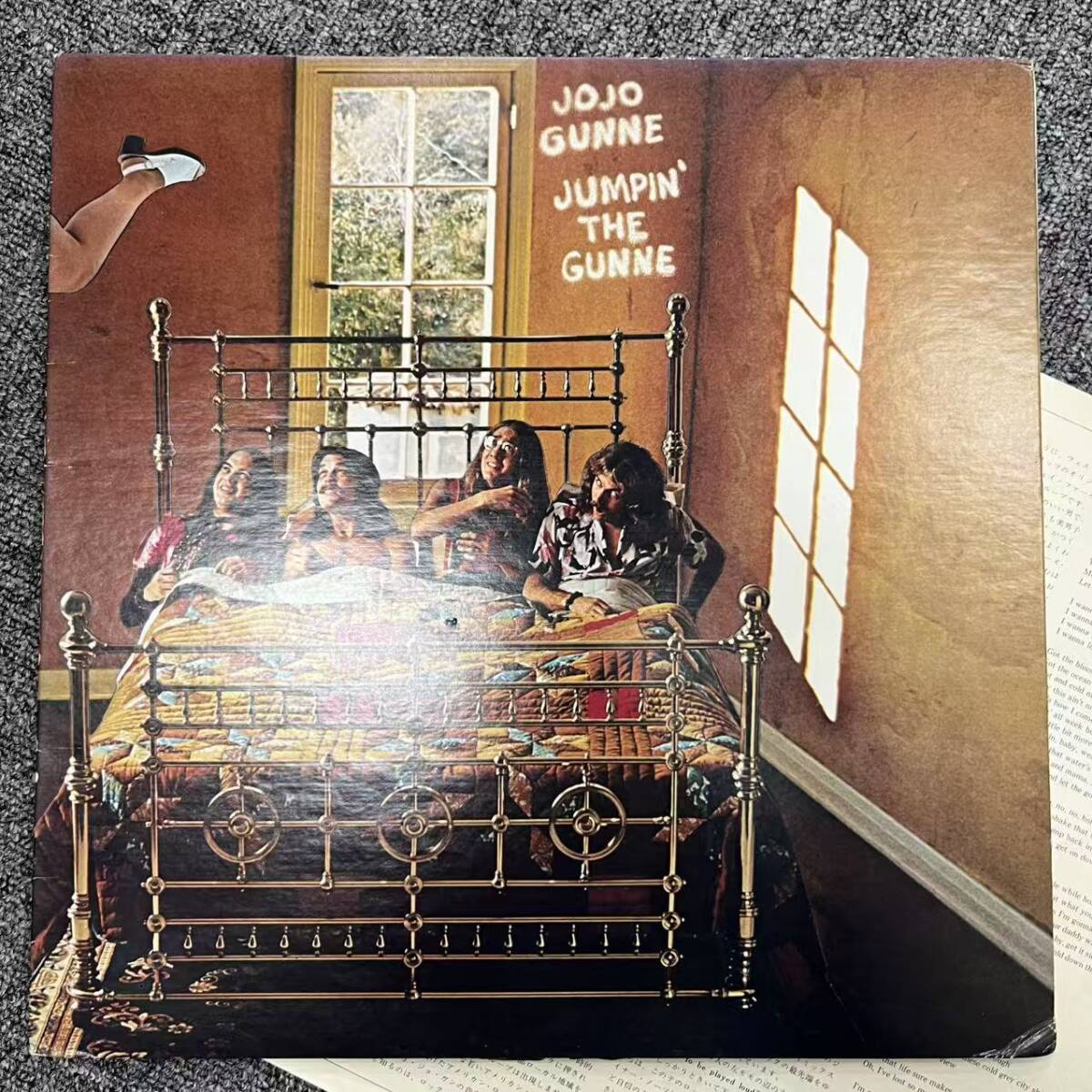 同梱5枚以上送料無料 Jo Jo Gunne(ジョ・ジョ・ガン)「Jumpin' The Gunne」LP(12インチ)/Asylum Records(P-8411Y) NB0213-051拍卖