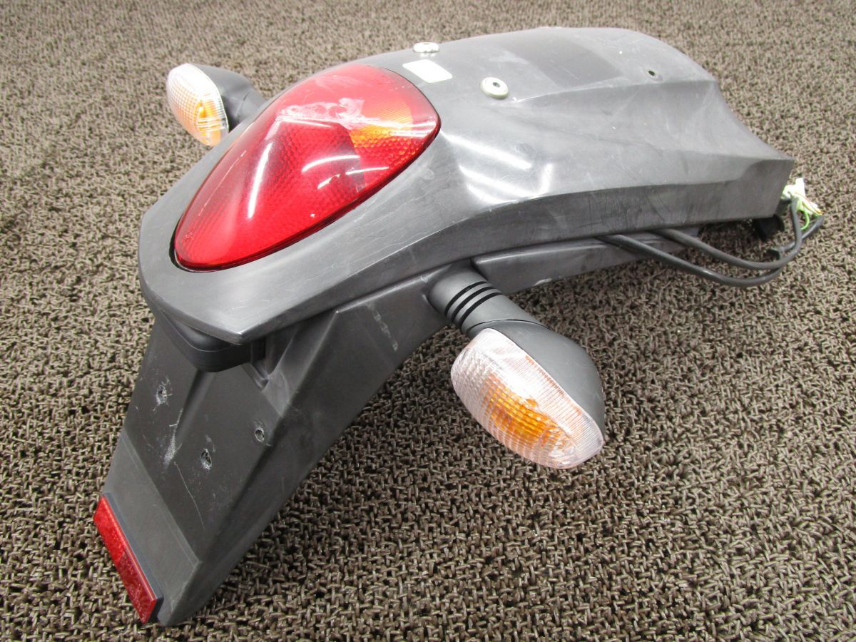 KTM 640LC4 スーパーモト リアフェンダー テールランプ □X727! ウインカー VBKGSL KTM 【 584 】 キャブ車 動画有拍卖