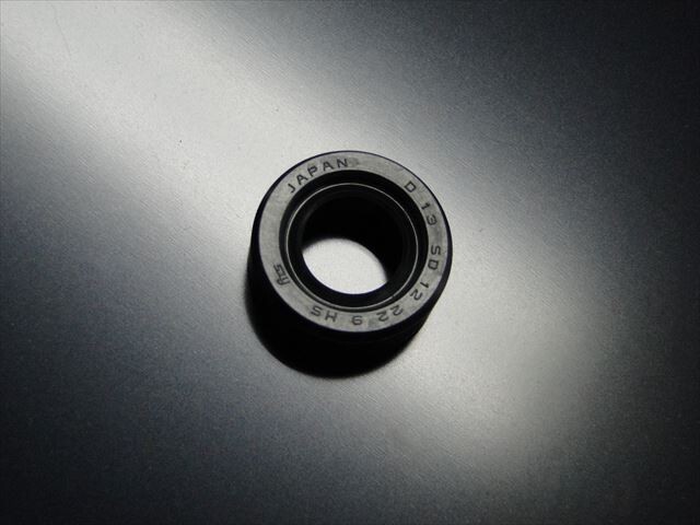6891■GS400/GT380/旧GSX400F/FS チェンジペダル奥のオイルシール サンパチ拍卖