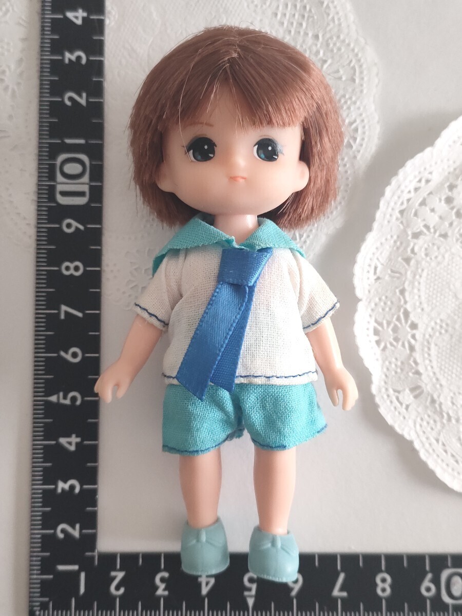 4r04201108 リカちゃん 幼稚園児 ようちえん りくくん 人形本体 制服 靴拍卖