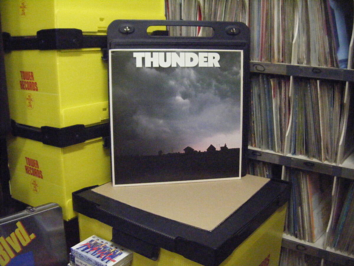 PL-32 THUNDER (US) 拍卖