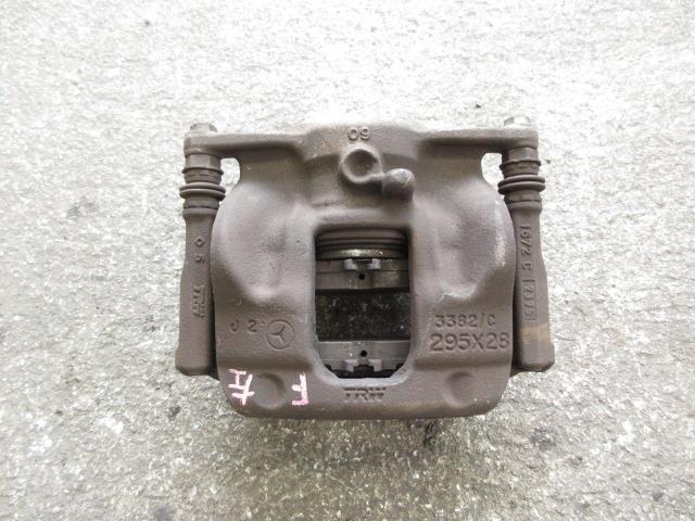 28年 ベンツ 176042 A180 W176 純正 左Fキャリパー A0004216781 199187 4696拍卖