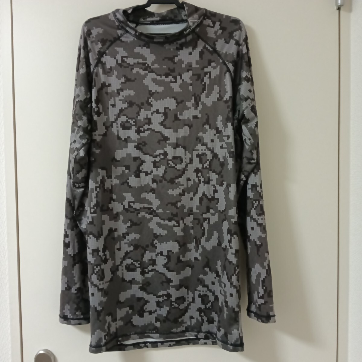 デジタルモザイク 迷彩 シャツ 古着 サバゲー使用 Lサイズ拍卖