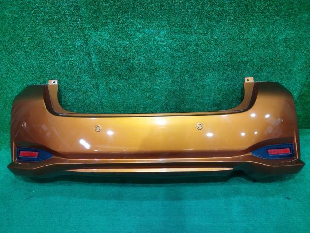 ノート DAA-HE12 リアバンパー 85022-5WL2B拍卖