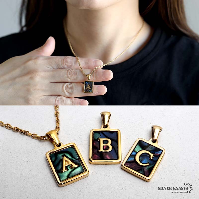 (R、50cm) イニシャルネックレス ゴールド オーロラ スクエア ステンレス 18KGP あずきチェーン 金属アレルギー対応拍卖