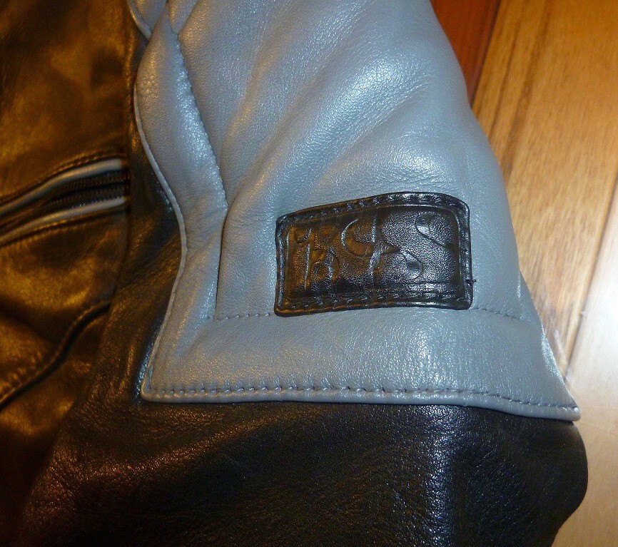 【値下げ6】スイスメーカーIXS製 セパレートタイプ皮つなぎ ツーリング用 Sサイズ拍卖