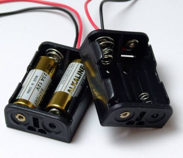 ★【送料140円】1個184円 12V-23A 2個直列24V 電池用電池ボックス リード線付★拍卖