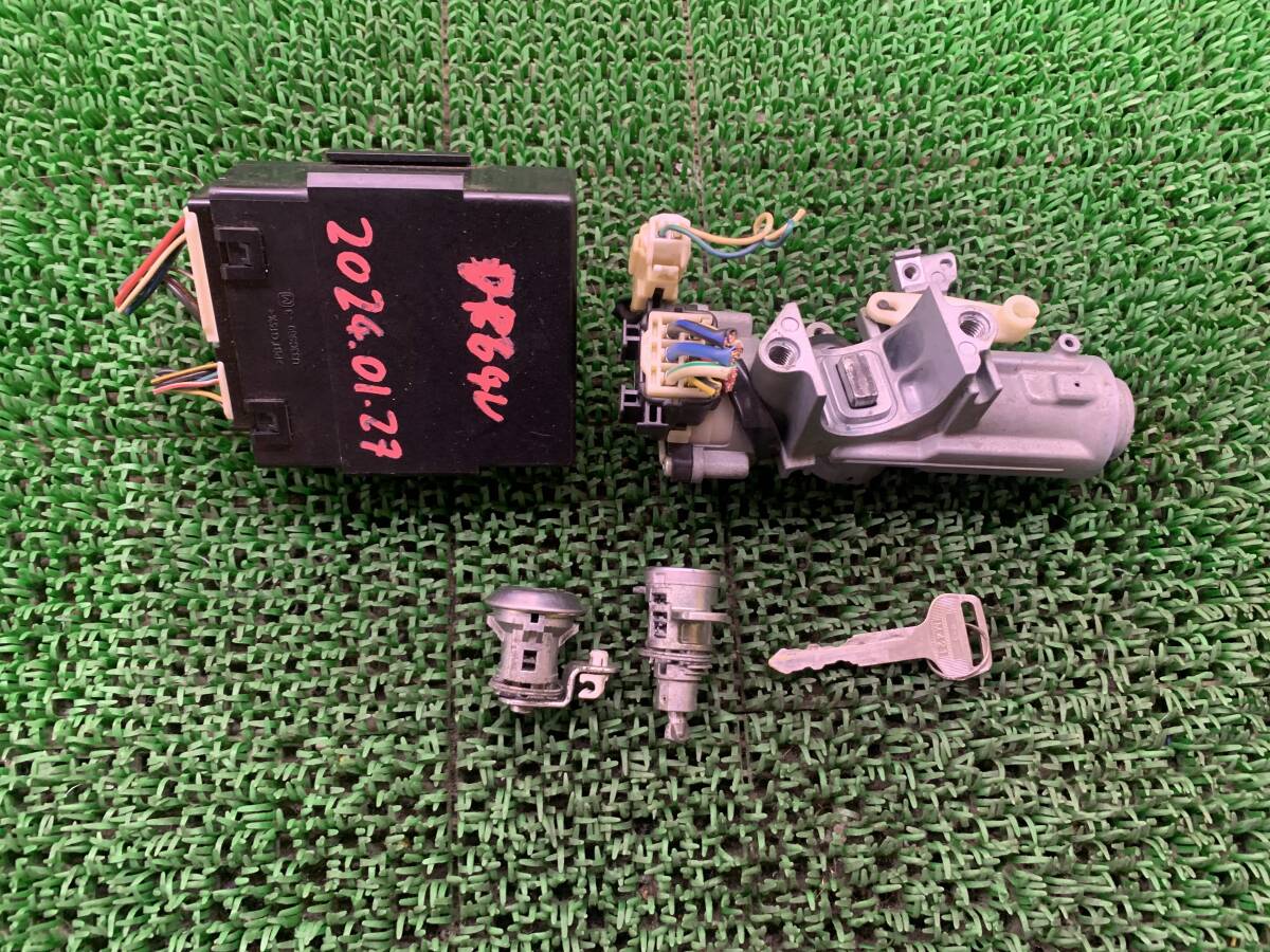 即決値段 動作OK Z1-1 スズキ エブリィ DA64V クリッパー DR64V 純正 キーシリンダー 鍵 鍵穴 メインキー レシーバー 受信機拍卖