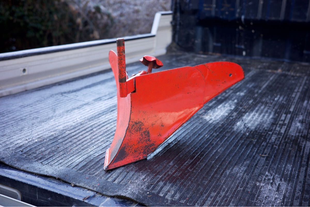 ◆ 耕運機パーツ クボタカラー トラクター 畦立器 畝立て 10cm 取付部1.5cm 培土器 培土器 畝立器 耕耘機拍卖