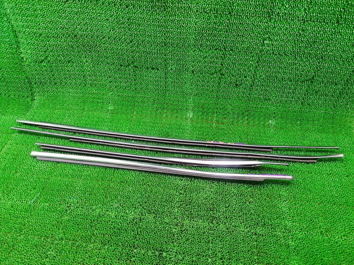 719 トヨタ クラウン GRS180 ドア 水切りモール 4点セット拍卖