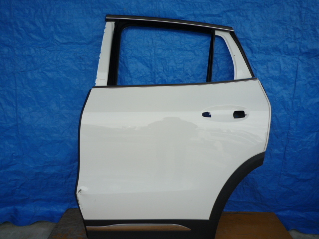 BG984 ベンツ H247 GLA リアドア 左 白拍卖