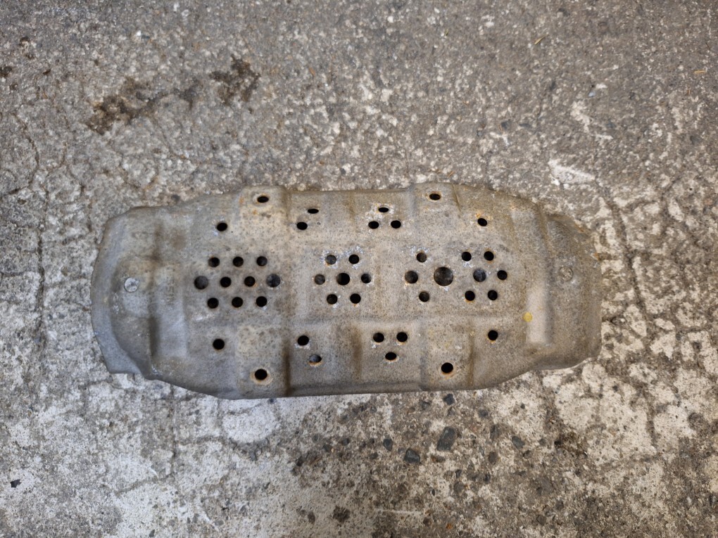 シルビア SR20用 触媒遮熱板 No.to1拍卖